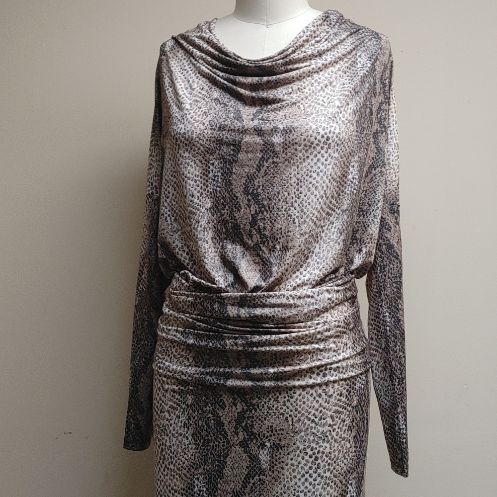 VavaVoom Python Print Maxi Dress - Picture 11 of 13